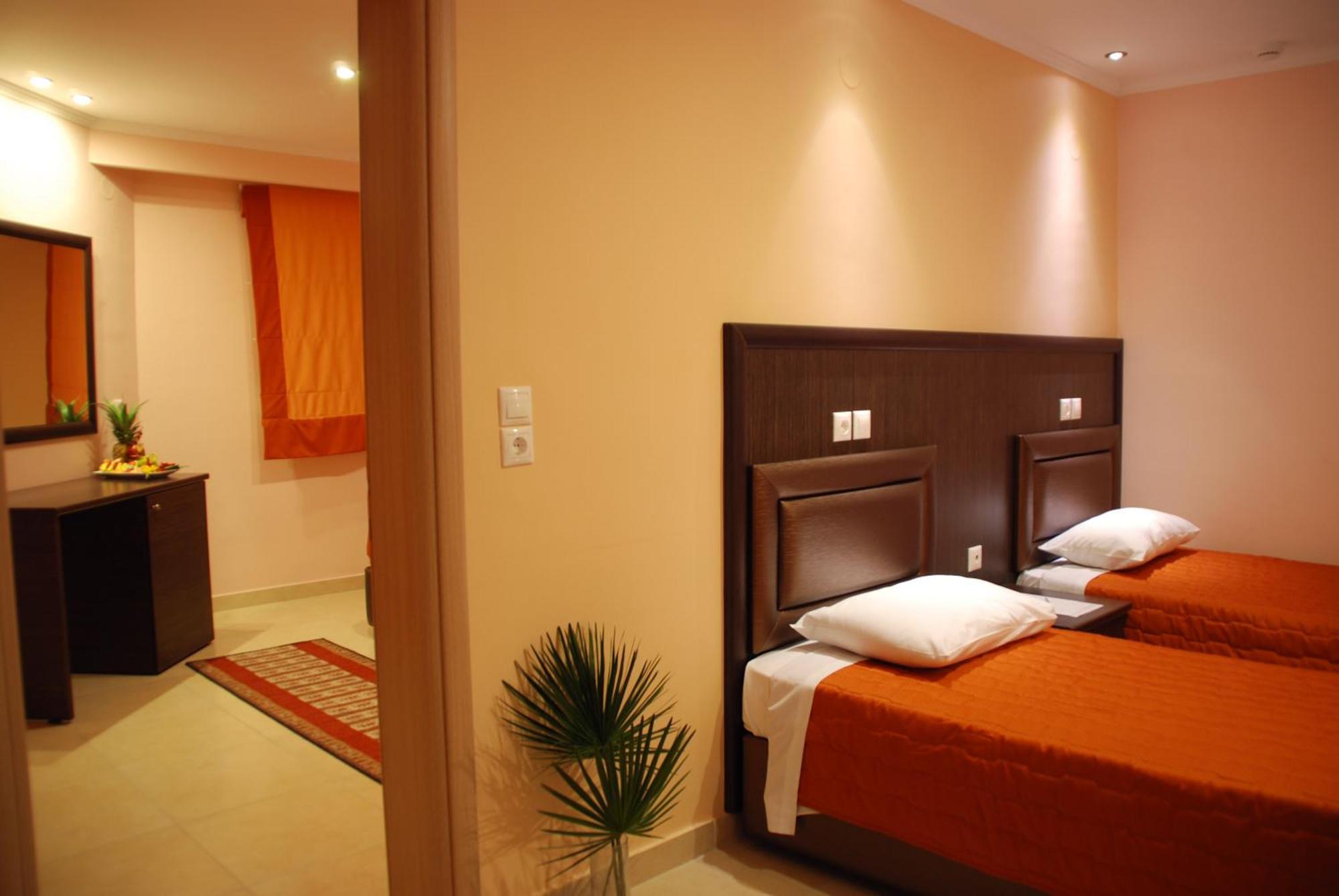 Grand Platon Hotel Olympiakí Aktí Dış mekan fotoğraf